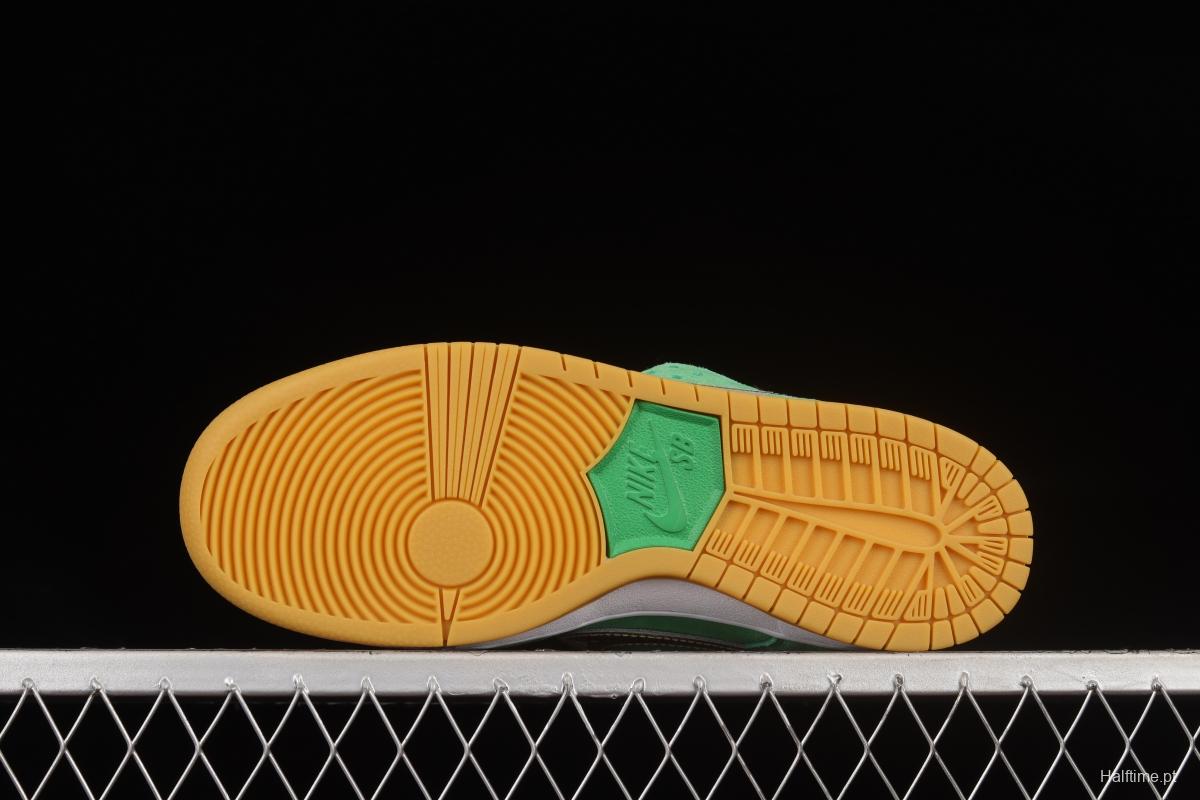 NIKE SB DUNK Low Pro Green Gold SB Buckle Backboard Fashion Casual Sneakers BQ6817-303