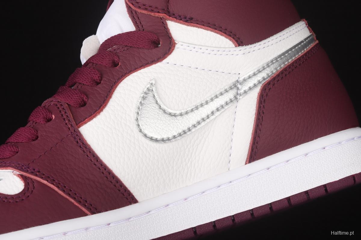 Air Jordan 1 Retro High OG Bordeaux Bordeaux burgundy high top basketball shoes 555088-611