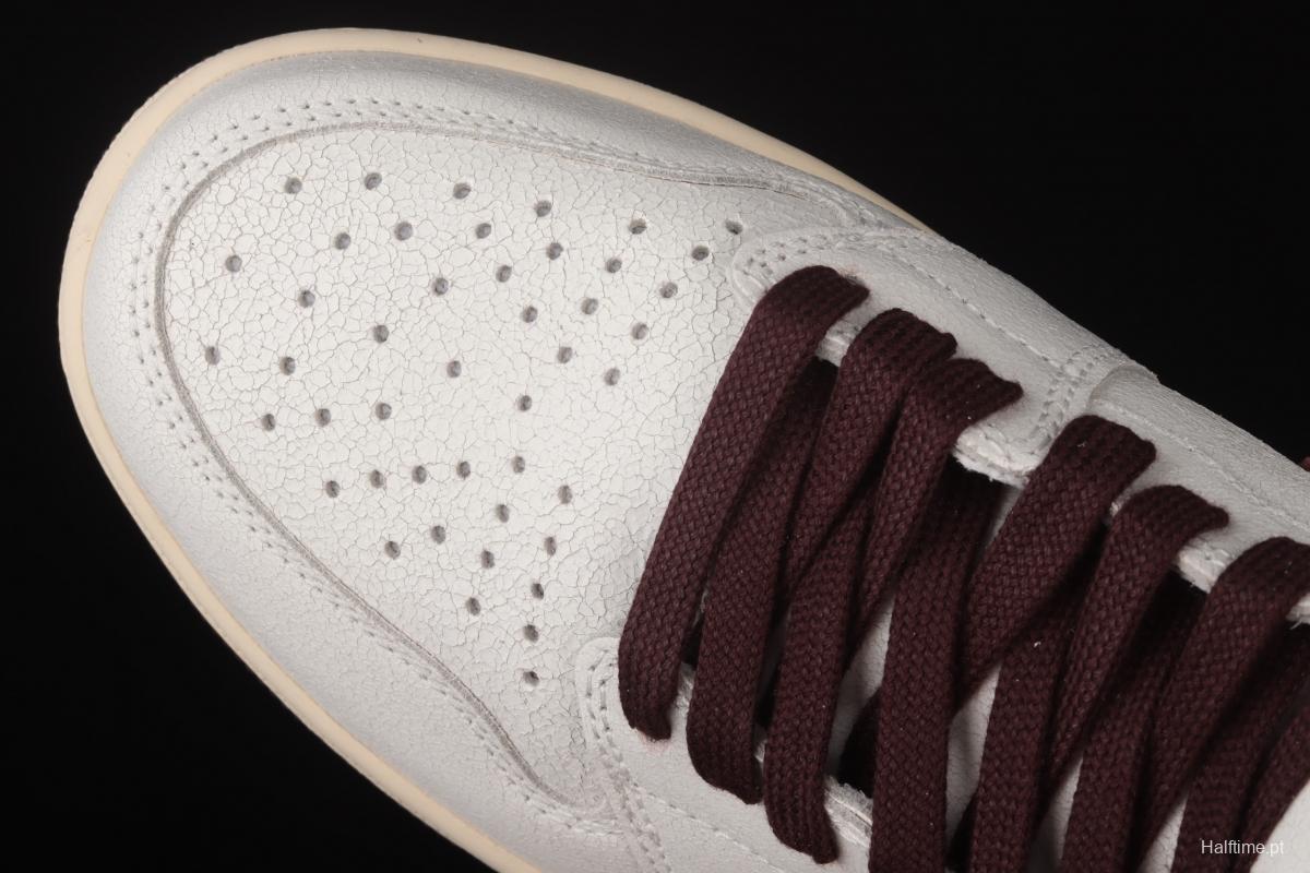 A Ma Maniere x Air Jordan 1 High OG co-branded snakeskin high top basketball shoes DO7097-100